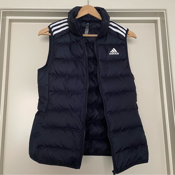 NWOT Adidas feather Gilet Vest🤍Unisex🤍Navy💙 - Picture 7 of 14